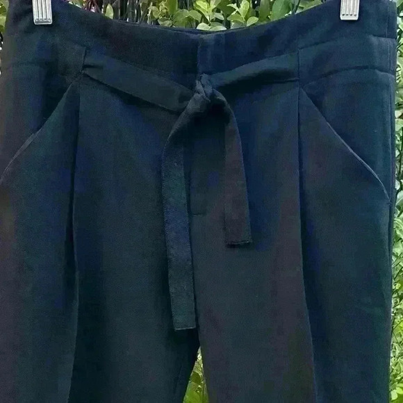 Vince- Wool Blend Black Cropped Pant With Belt Size 4 EUC! - Picture 4 of 5